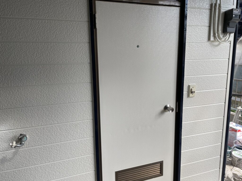 玄関ドア塗装完了