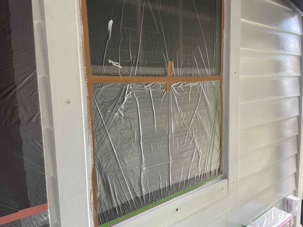 窓枠塗装施工前