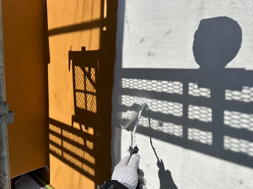 外壁下塗り