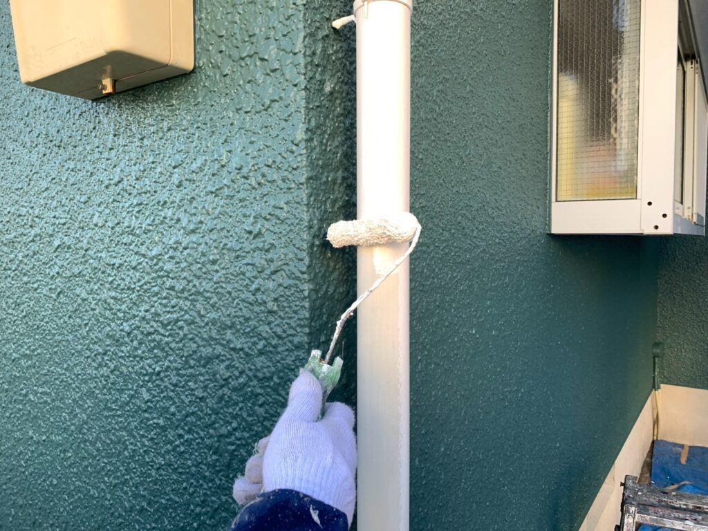 雨樋上塗り1回目