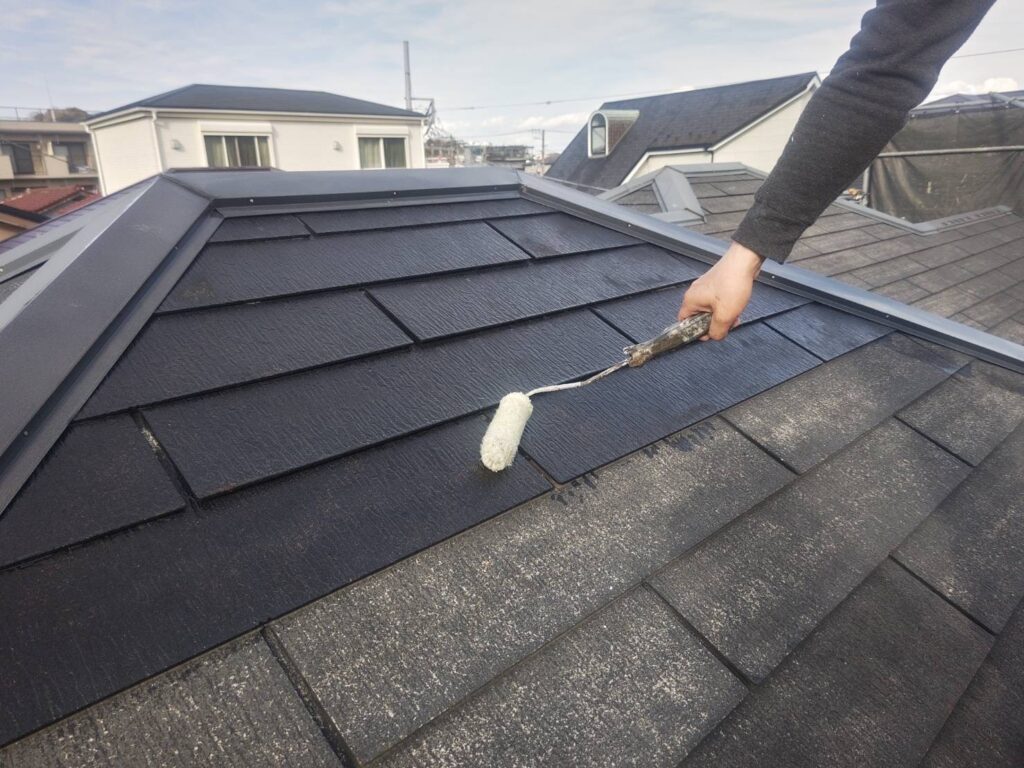 屋根下塗り