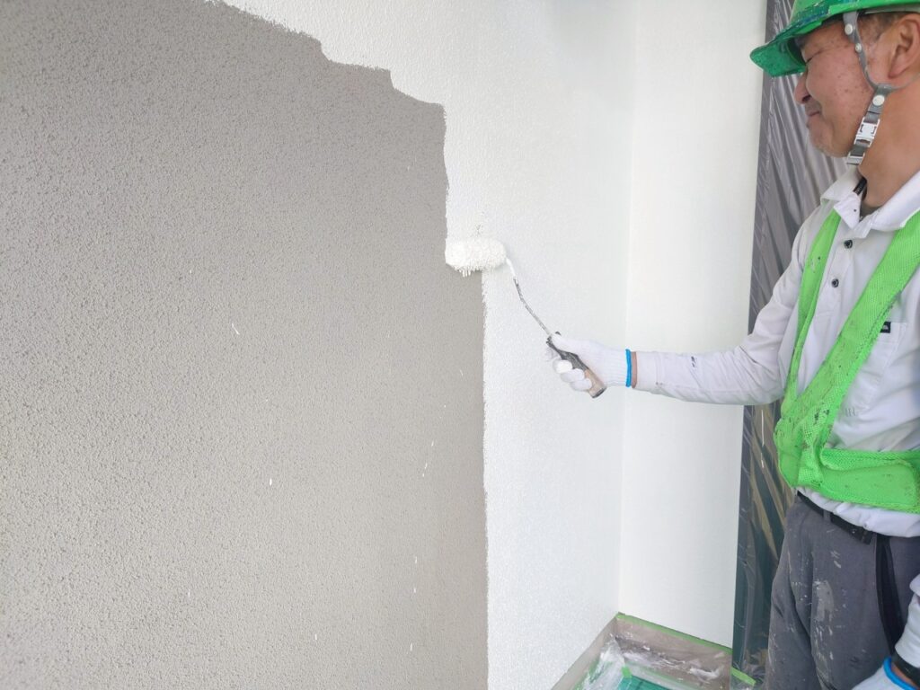 外壁下塗り