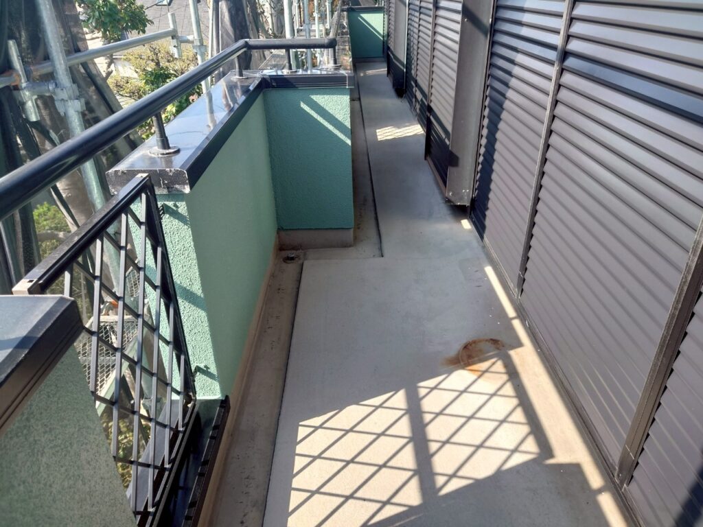 ベランダ施工前