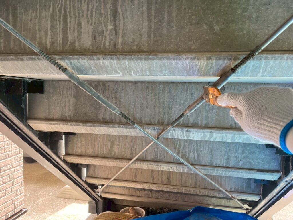 鉄骨階段ケレン