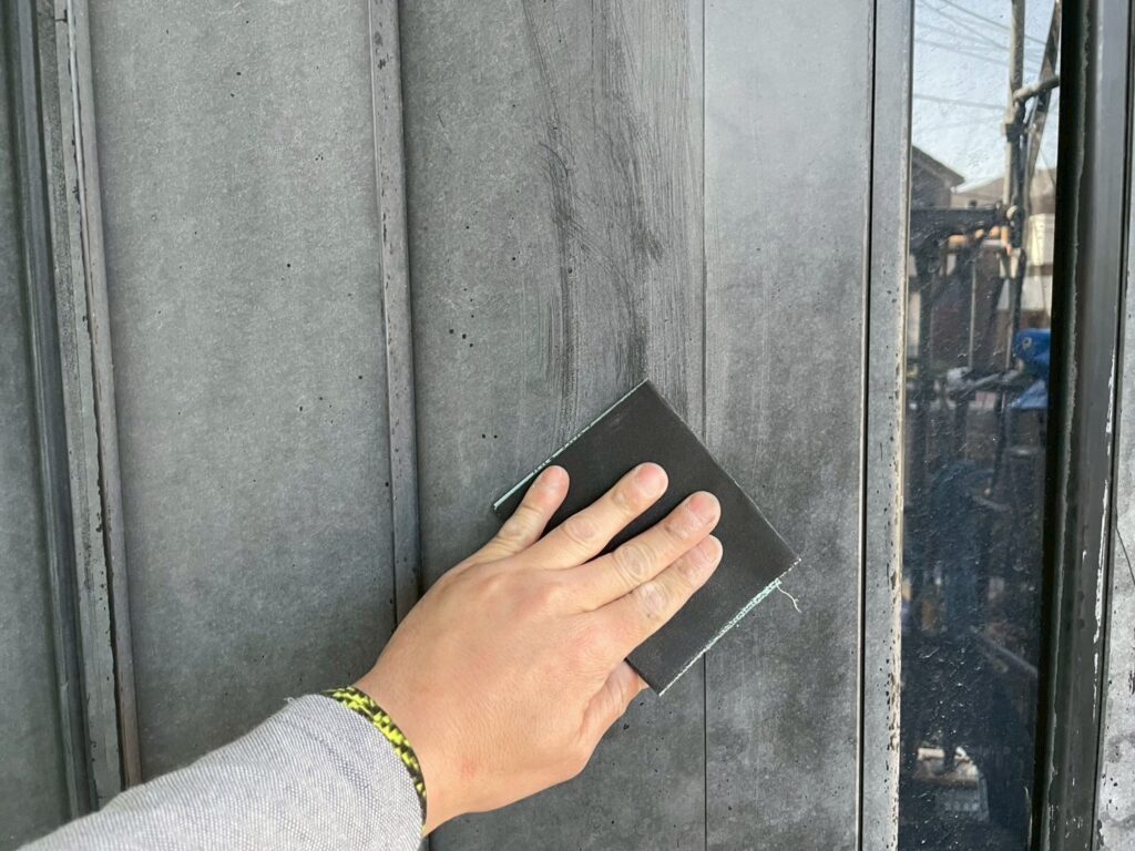 玄関ドアケレン