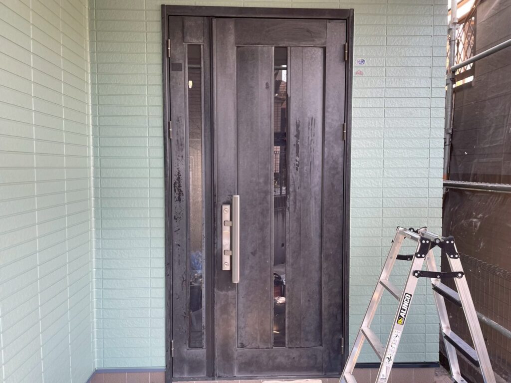 玄関ドア施工前