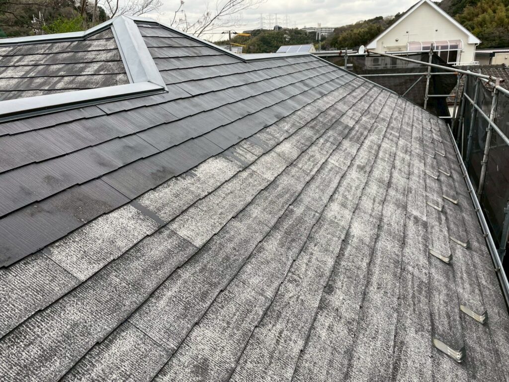 屋根下塗り