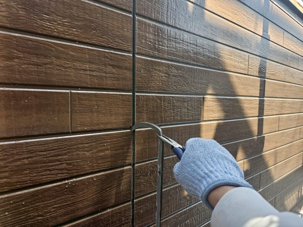 既存シーリング撤去