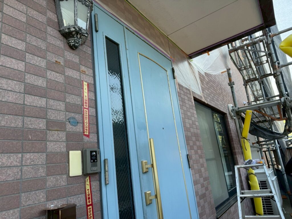 玄関ドア施工前