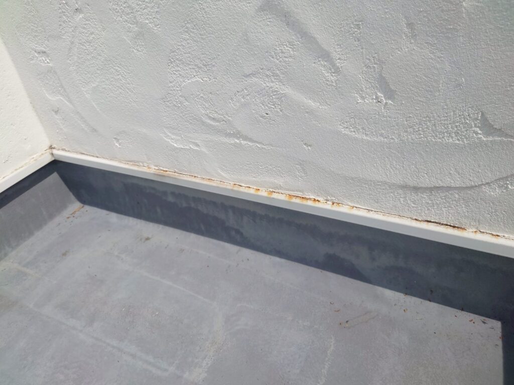 水切り施工前