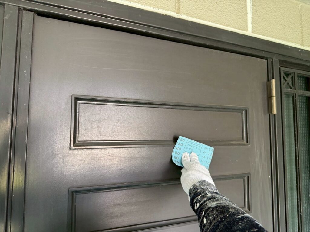 玄関ドアケレン