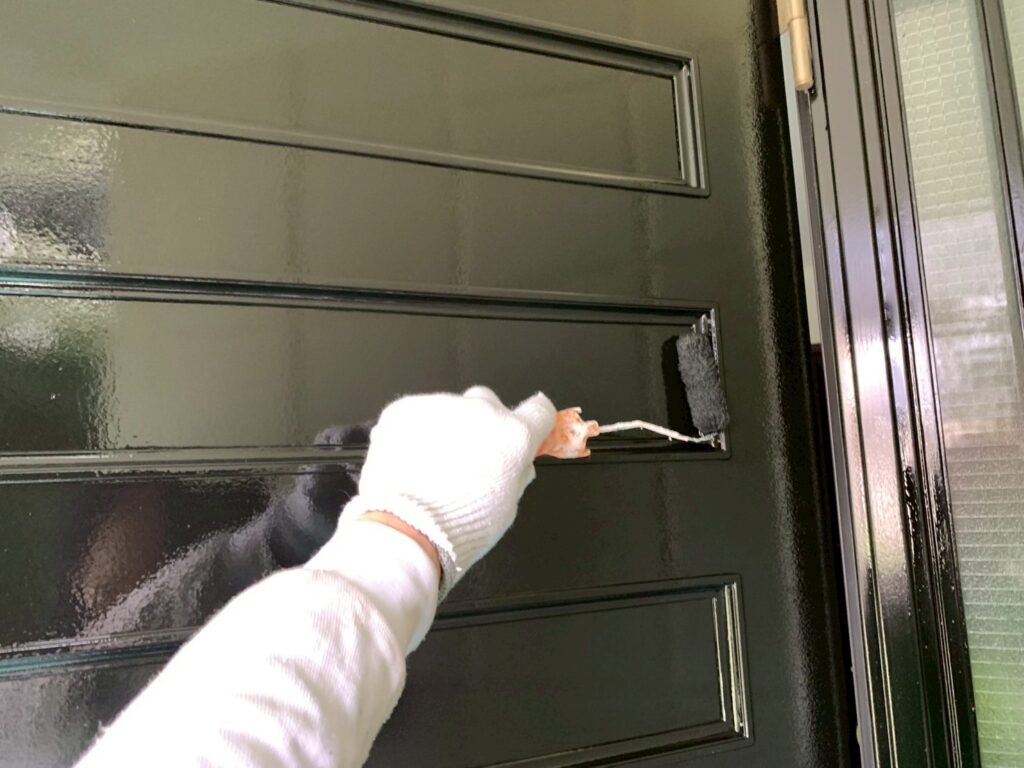 玄関ドア上塗り