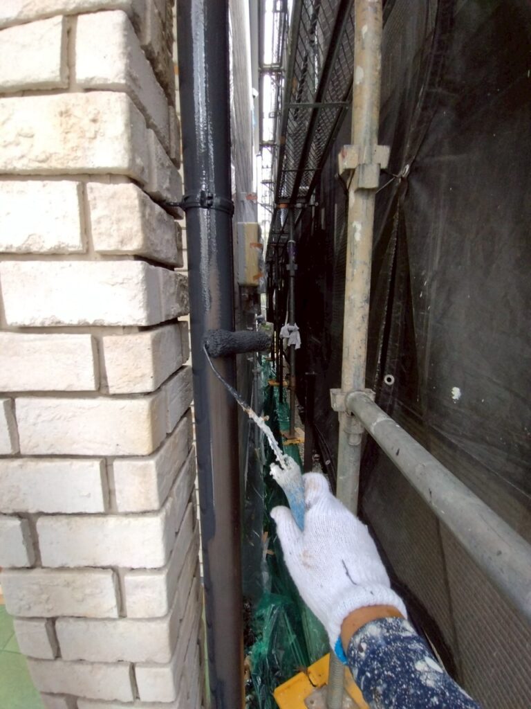 雨樋上塗り1回目