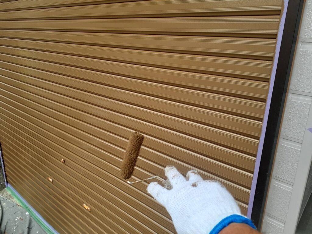 シャッター上塗り