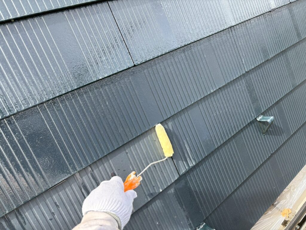 屋根下塗り