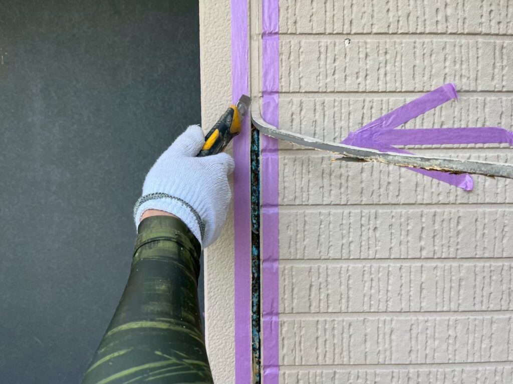 既存シーリング撤去