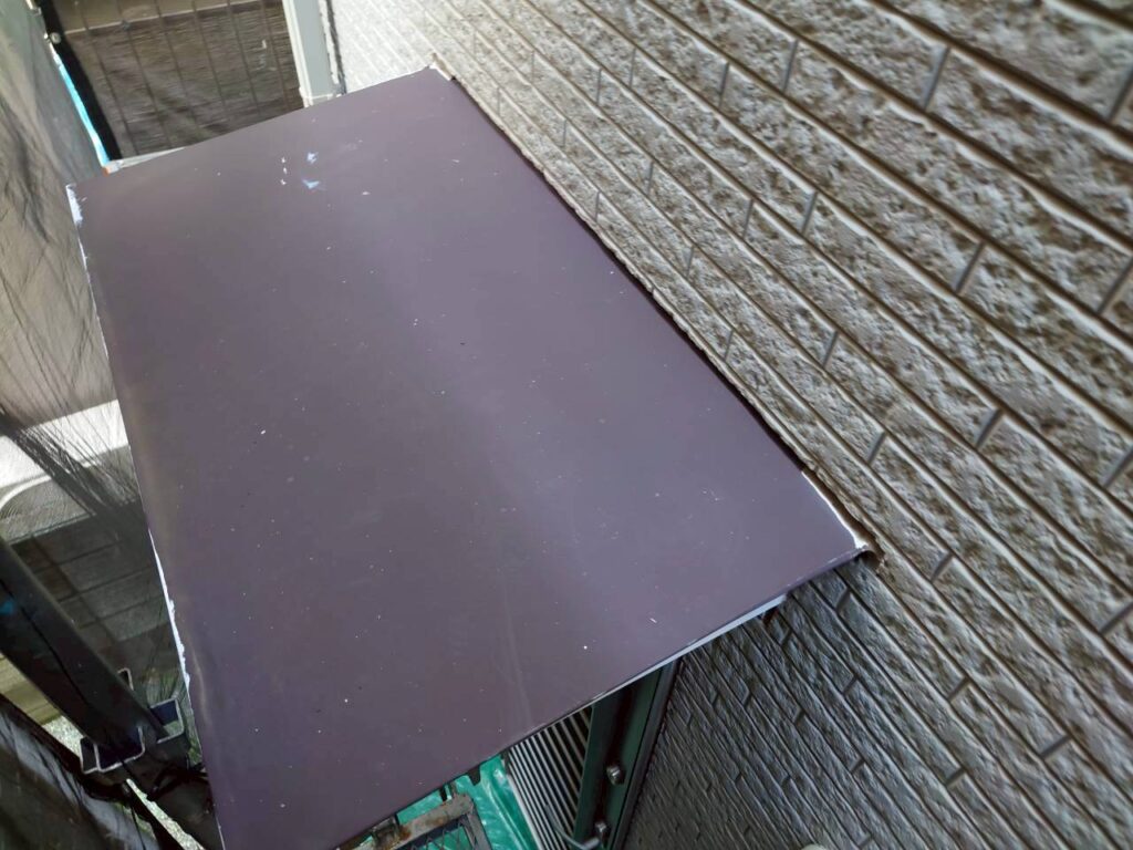 霧よけ庇施工前