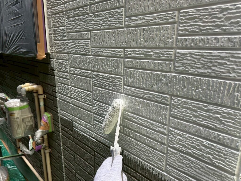 外壁下塗り