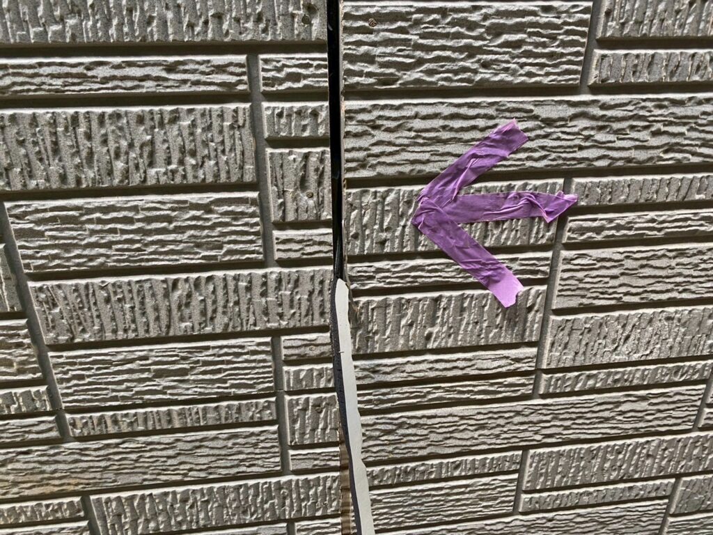 既存シーリング撤去