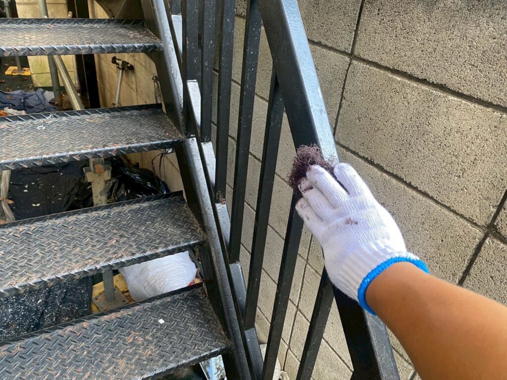 鉄骨階段ケレン