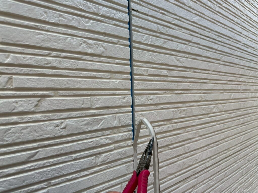 既存シーリング撤去