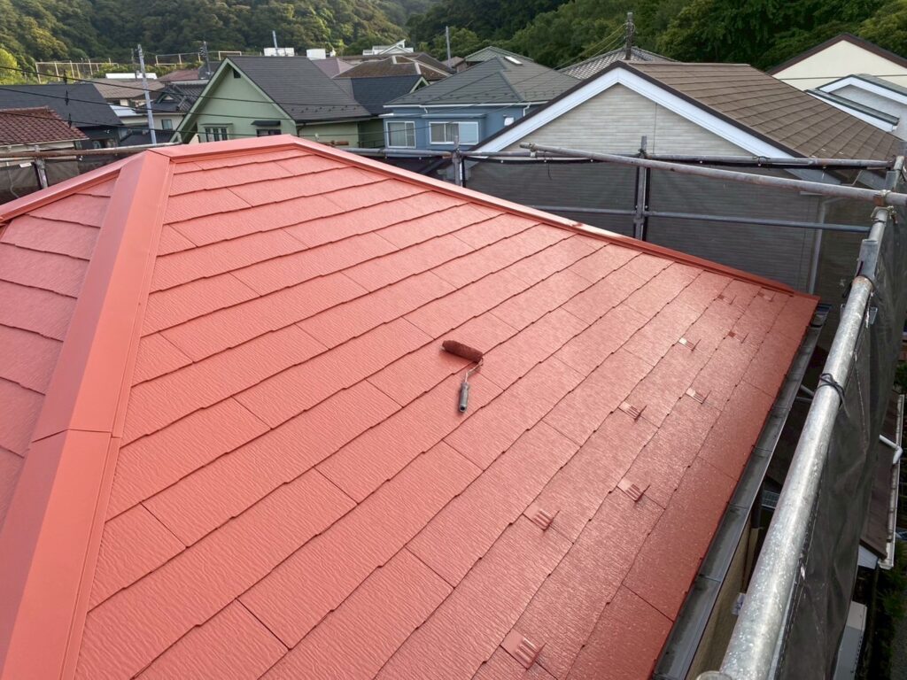 屋根上塗り