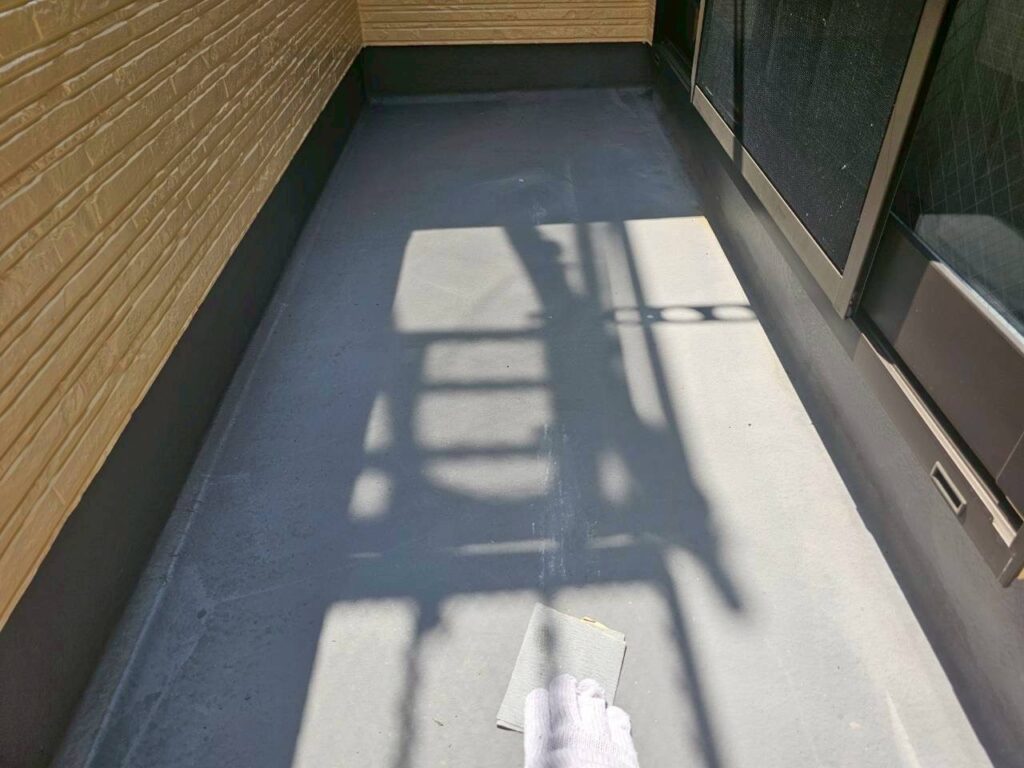 ベランダケレン