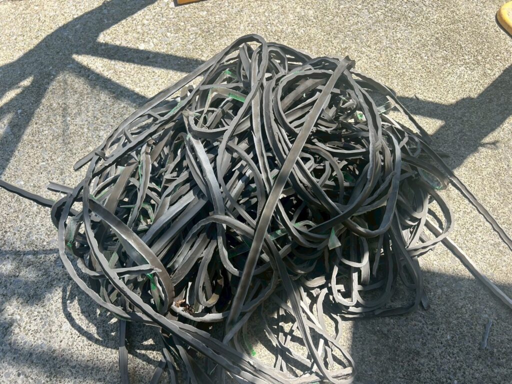 既存シーリング撤去