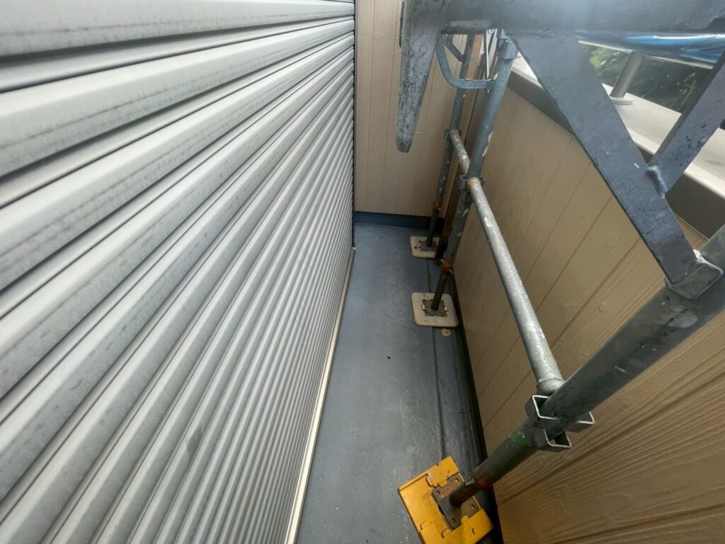 ベランダ施工前