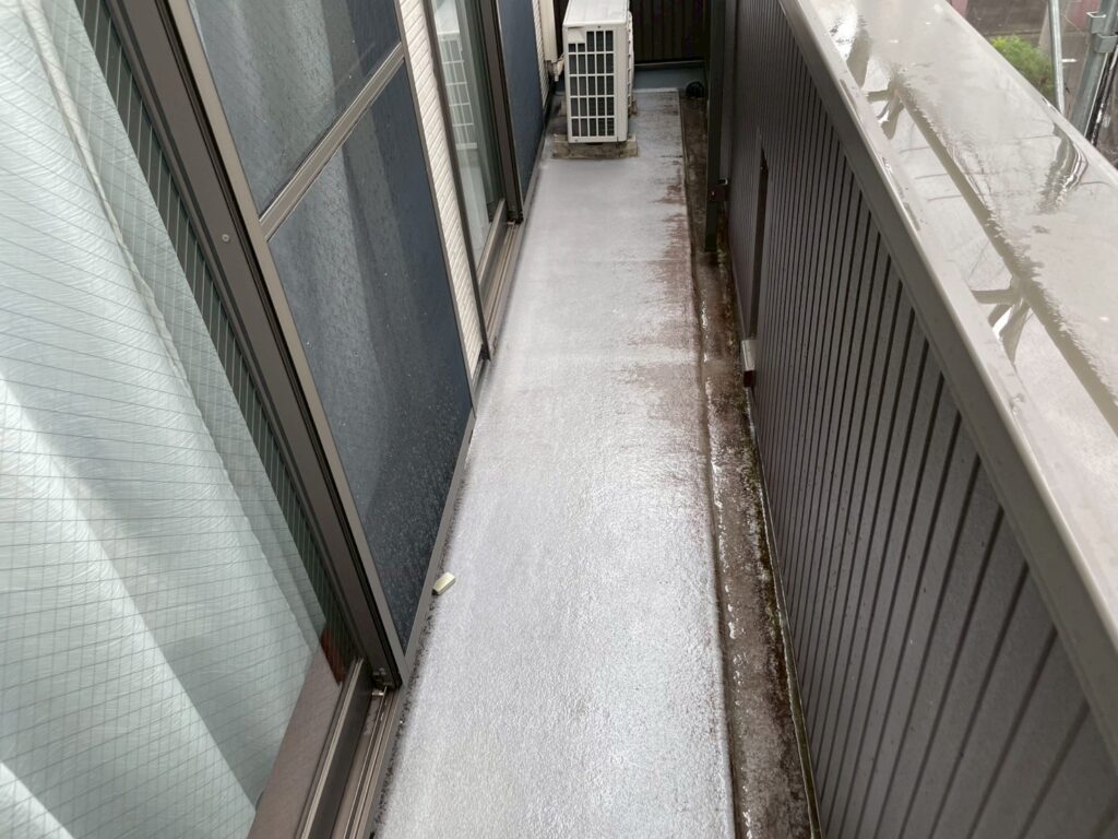 ベランダ施工前