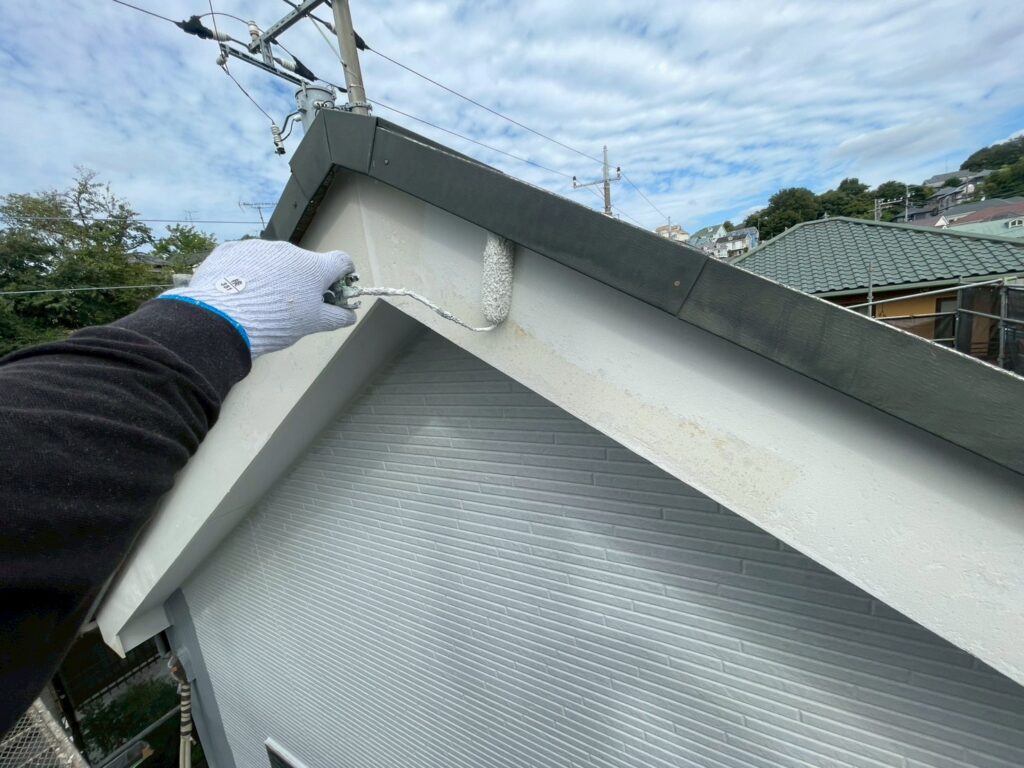 破風下塗り1回目