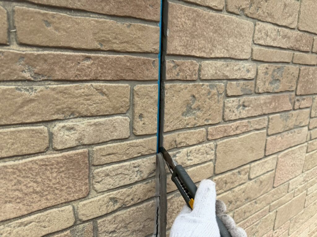 既存シーリング撤去