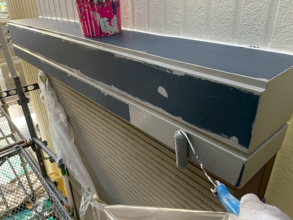 シャッタ－ボックス中塗り