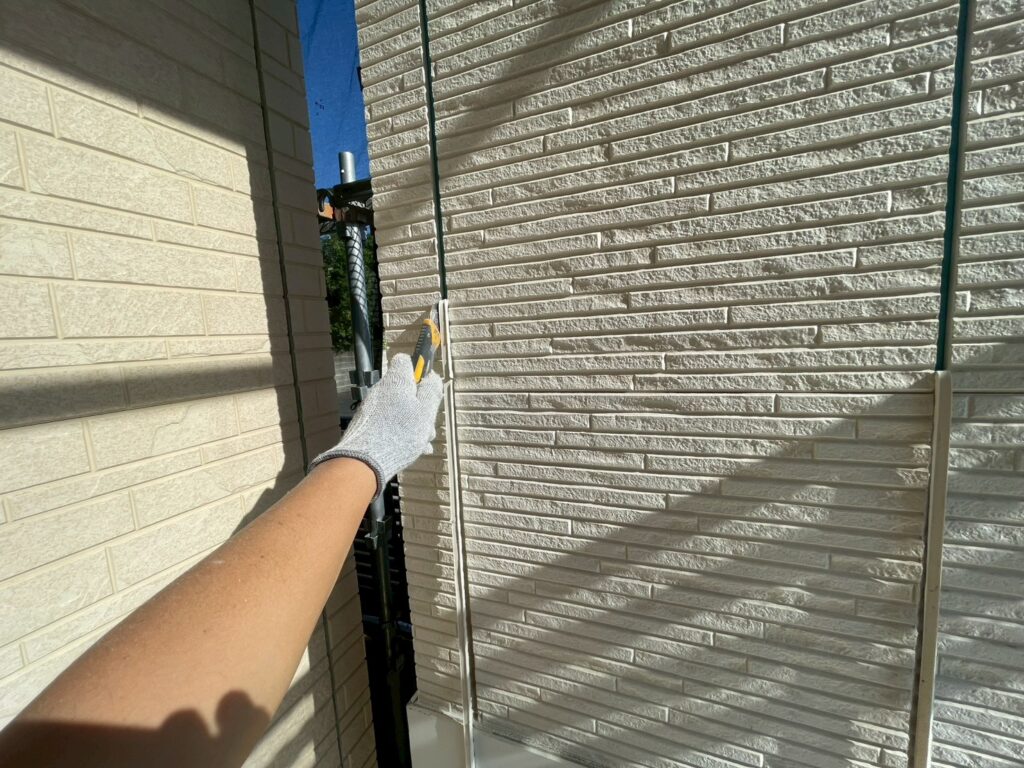 既存シーリング撤去