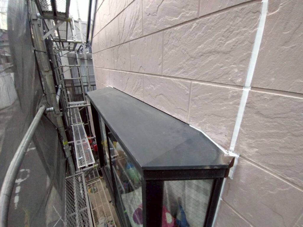 霧よけ庇施工前