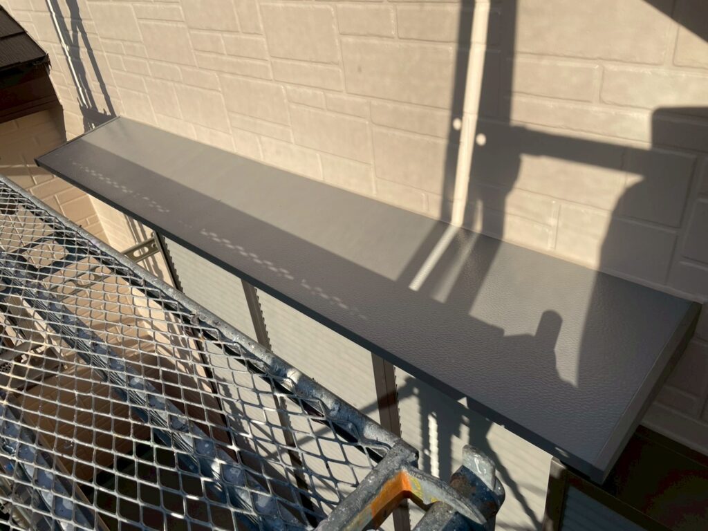 霧よけ庇施工完了