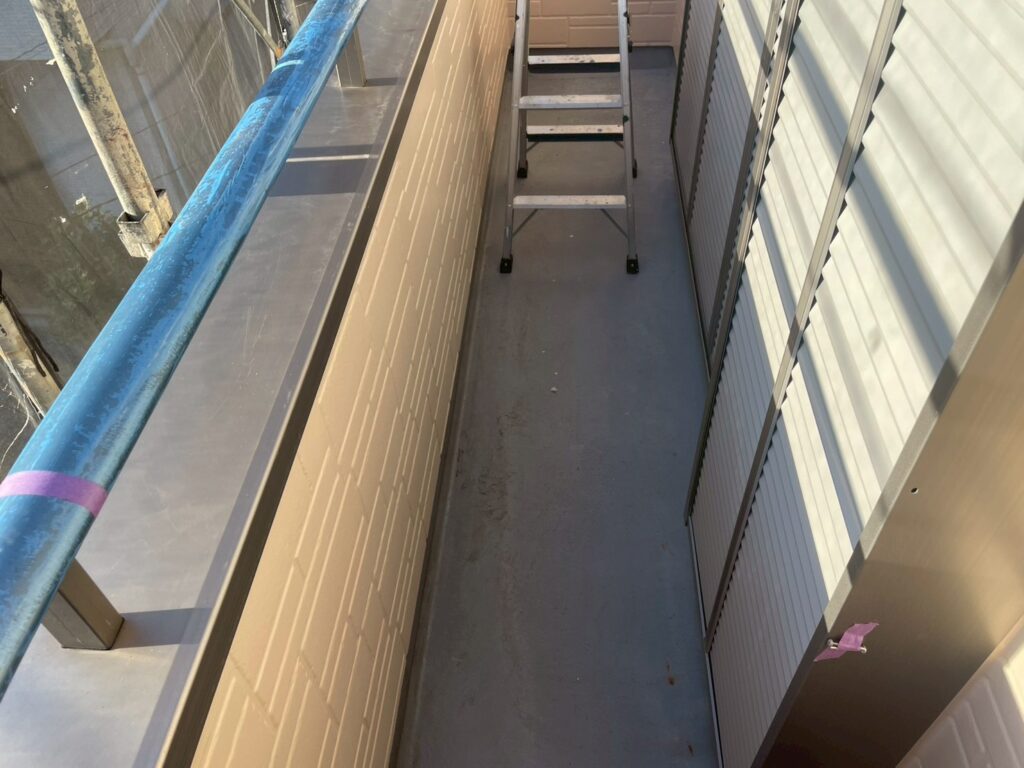 ベランダ施工前