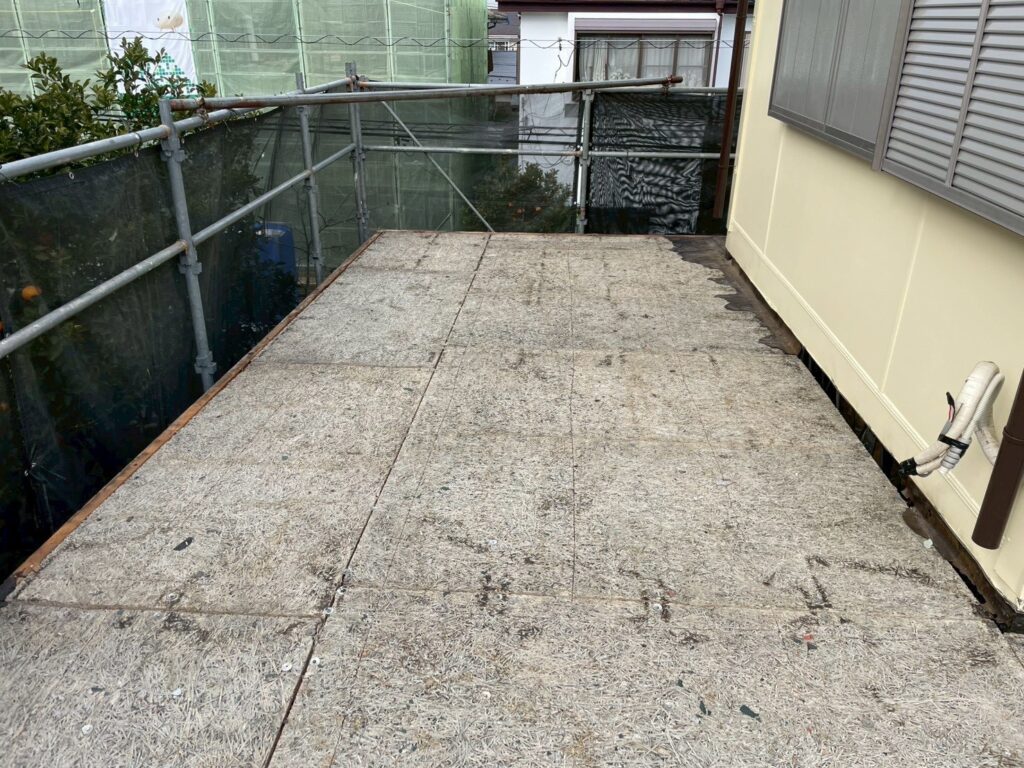 ベランダ施工前