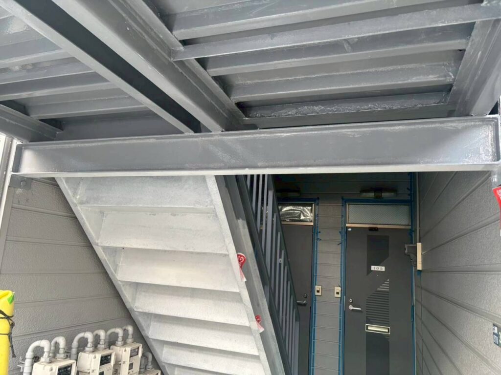 鉄骨階段施工前