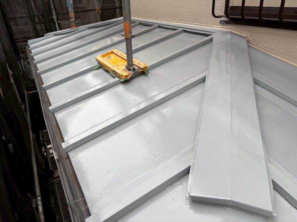 下屋根施工完了