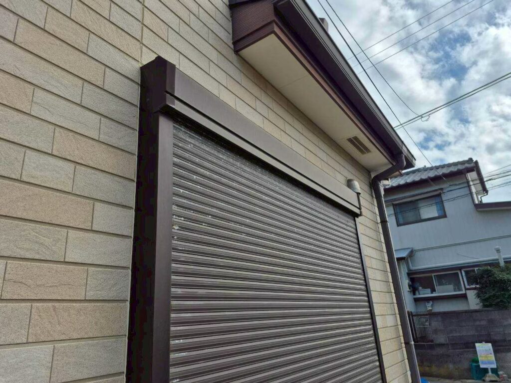 雨戸施工前