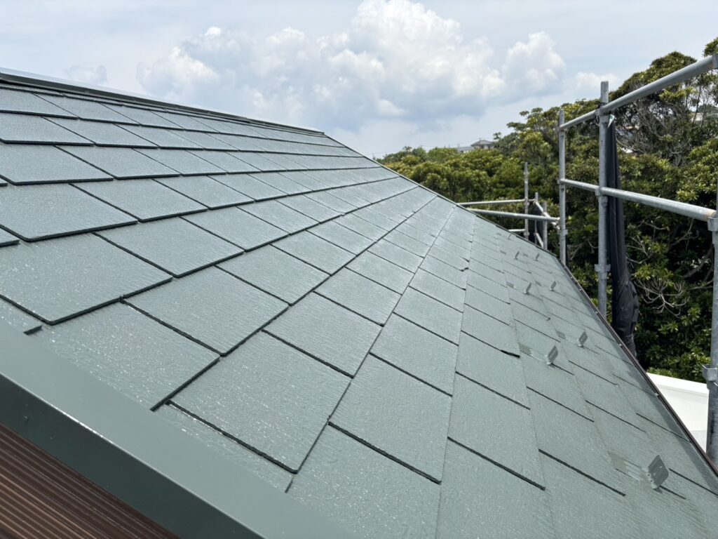 屋根塗装施工完了